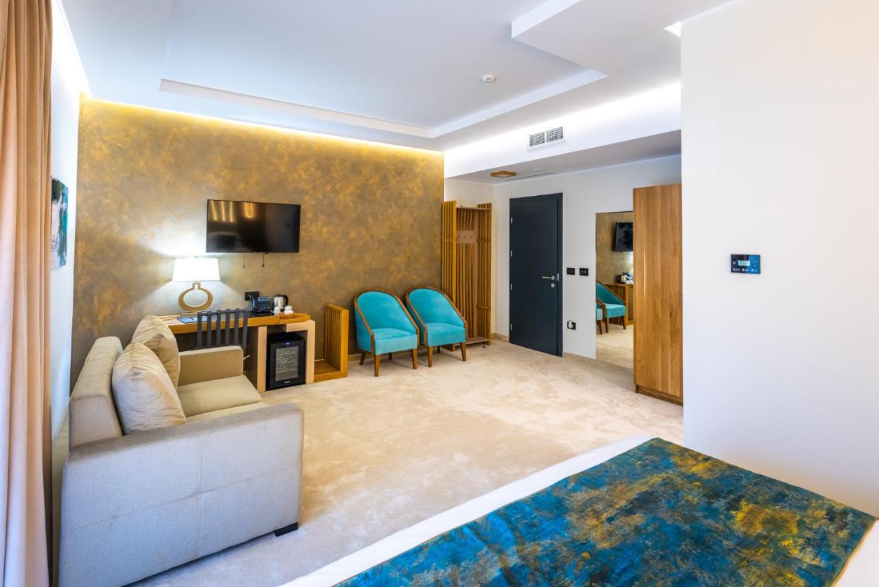 Hotel Ivascu Moisei Eksteriør billede
