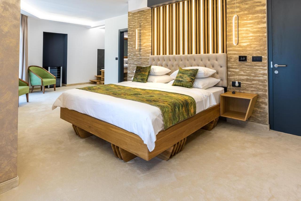 Hotel Ivascu Moisei Eksteriør billede