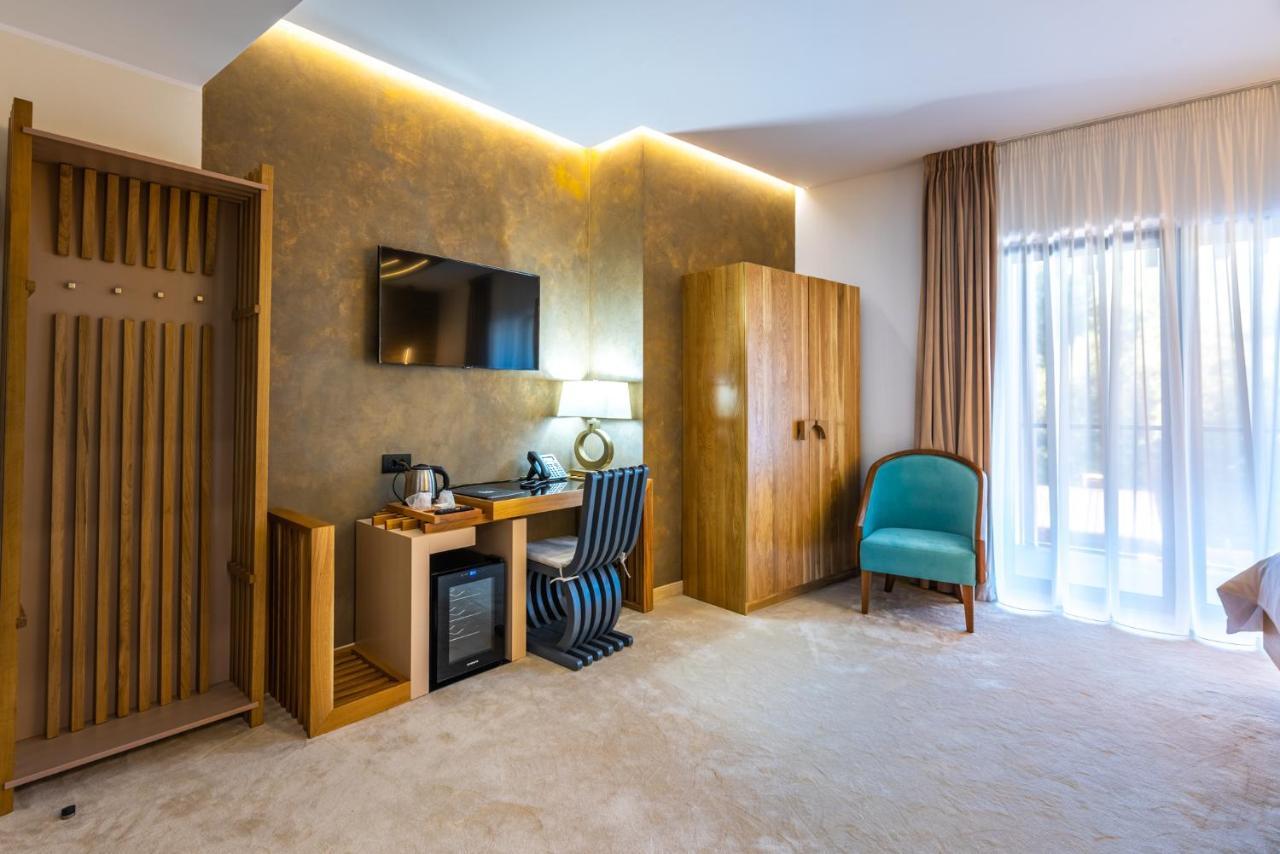 Hotel Ivascu Moisei Eksteriør billede