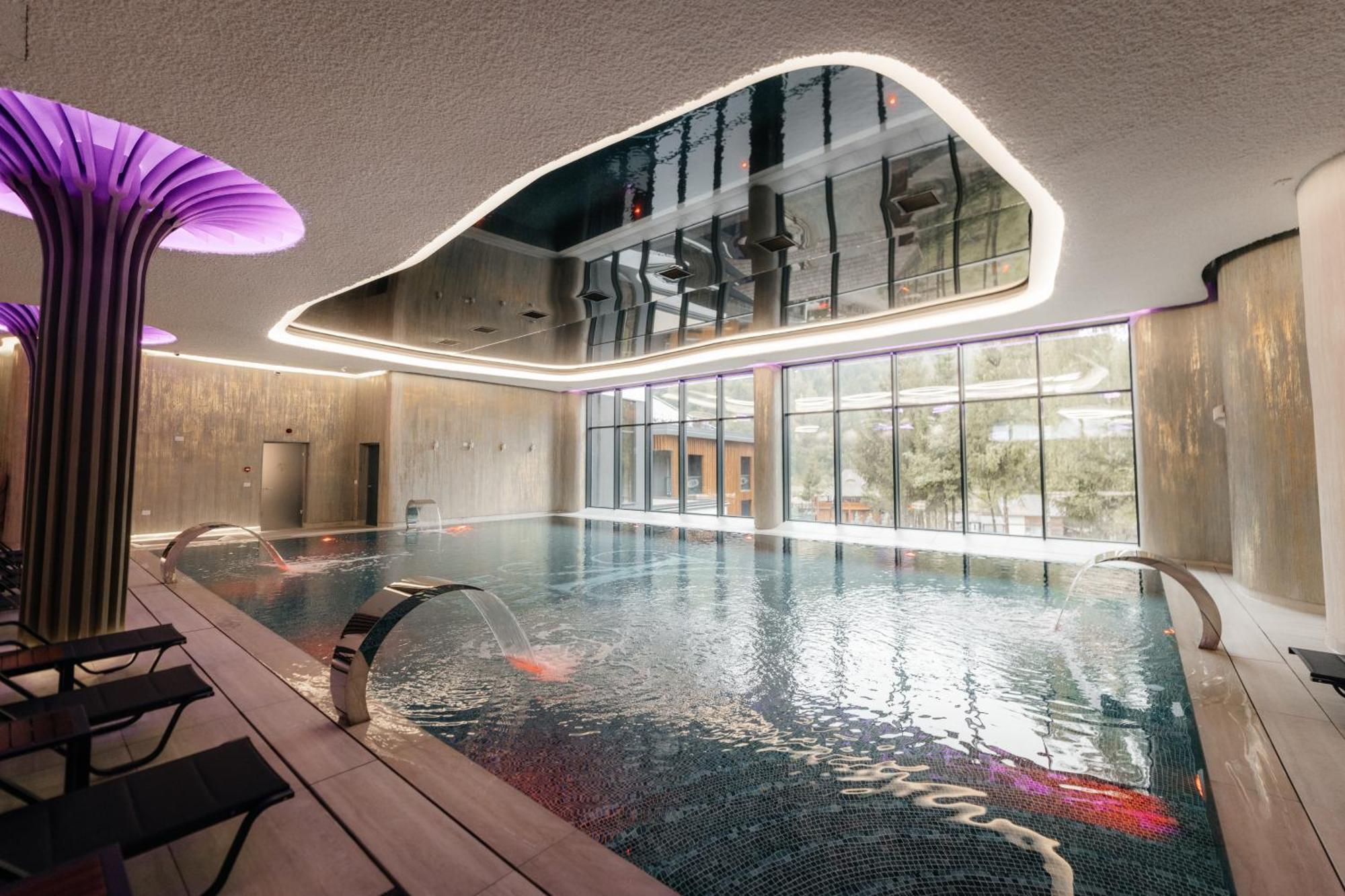 Hotel Ivascu Moisei Eksteriør billede